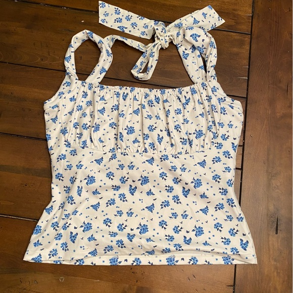 Blogilates Tops - Blogilates Women’s Floral Bow Back Active Tank Size L NWT